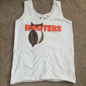 Small 2020 hooters tank